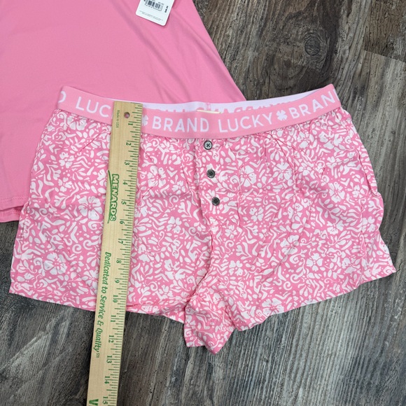 Lucky Brand Women’s Size Small Pink and White Floral Pajama Shorts and T Set - Picture 4 of 12
